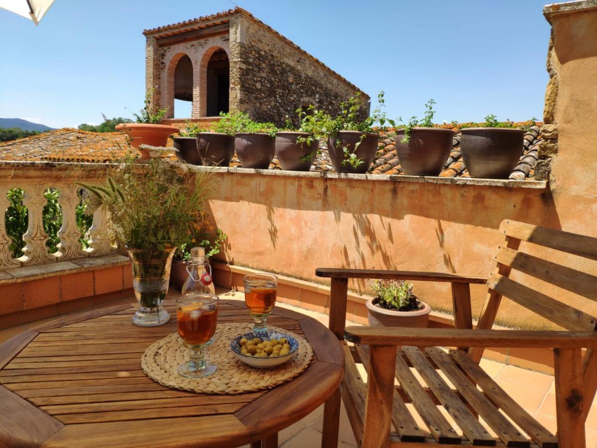 El Palauet De Monells - Adults Only Hotel ภายนอก รูปภาพ