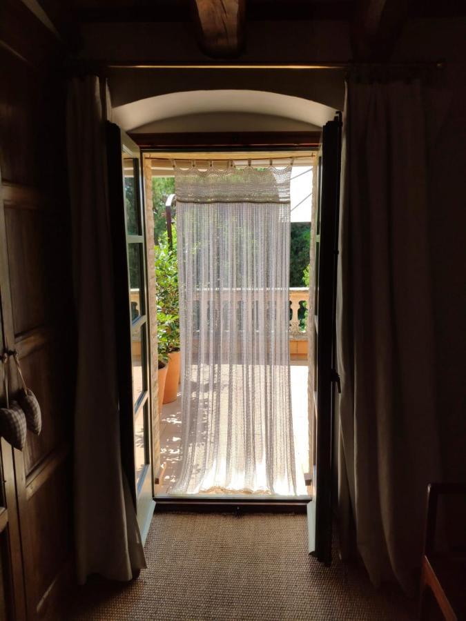 El Palauet De Monells - Adults Only Hotel ภายนอก รูปภาพ