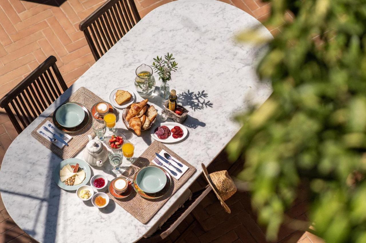 El Palauet De Monells - Adults Only Hotel ภายนอก รูปภาพ