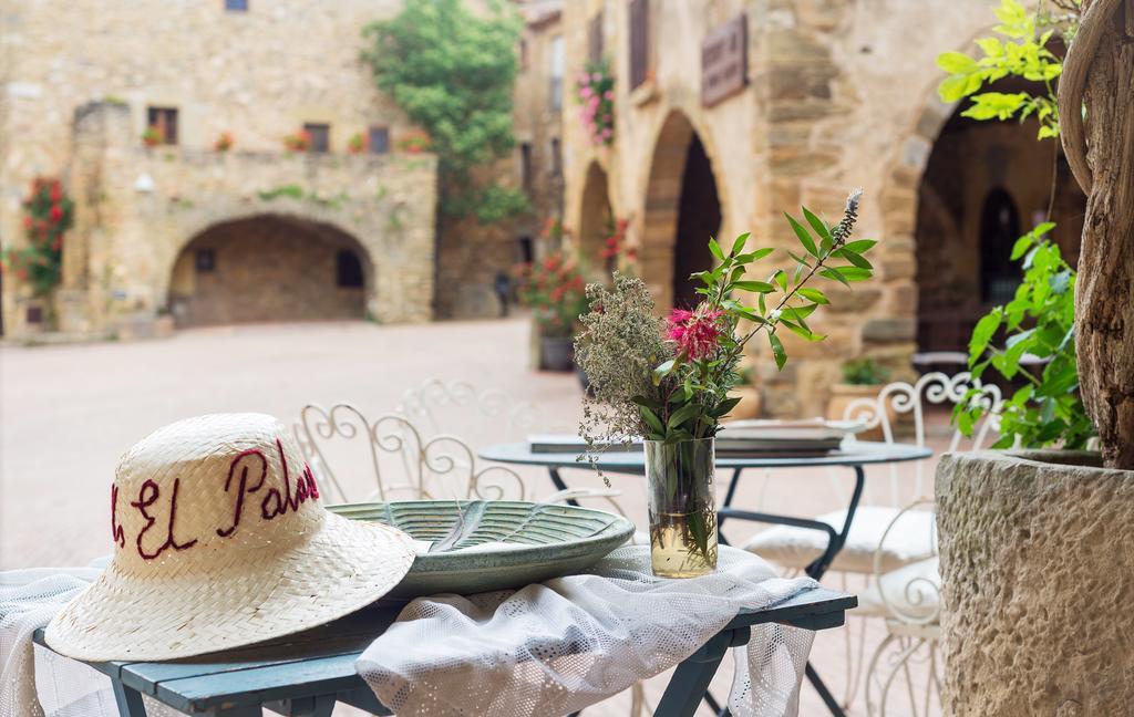 El Palauet De Monells - Adults Only Hotel ภายนอก รูปภาพ